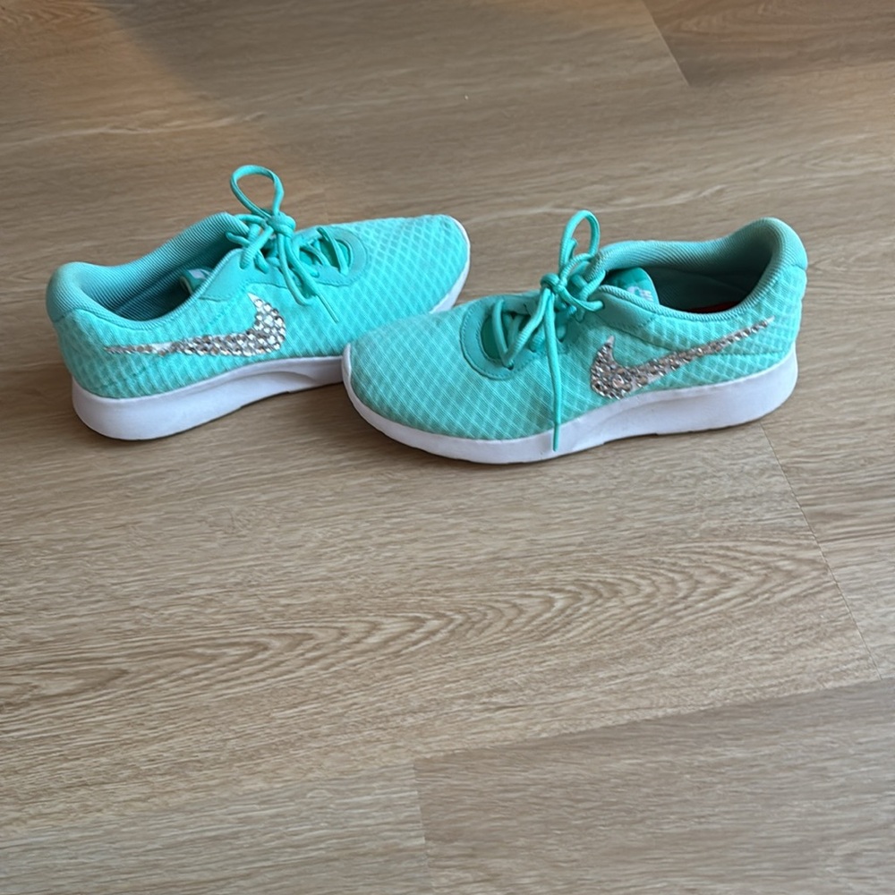 Nike, Tiffany Blue with gems, size 9.5 - Picture 3 of 8